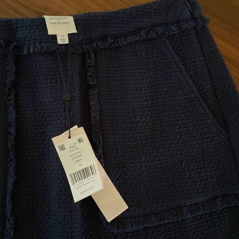 Cinq A Sept, 10, navy Jaycie tweed mini skirt, NWT!  All weather closet staple!! - Picture 2 of 6